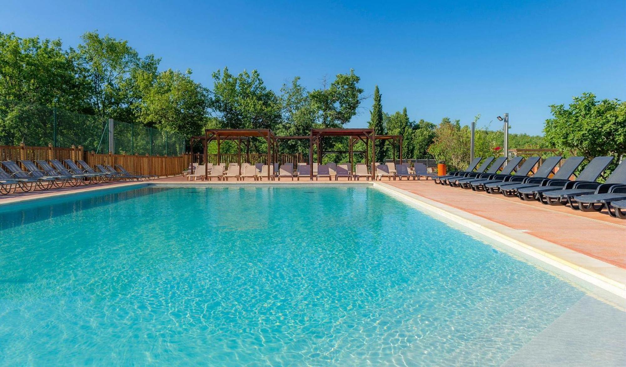 Camping Domaine De Chaussy Lagorce  Exterior photo