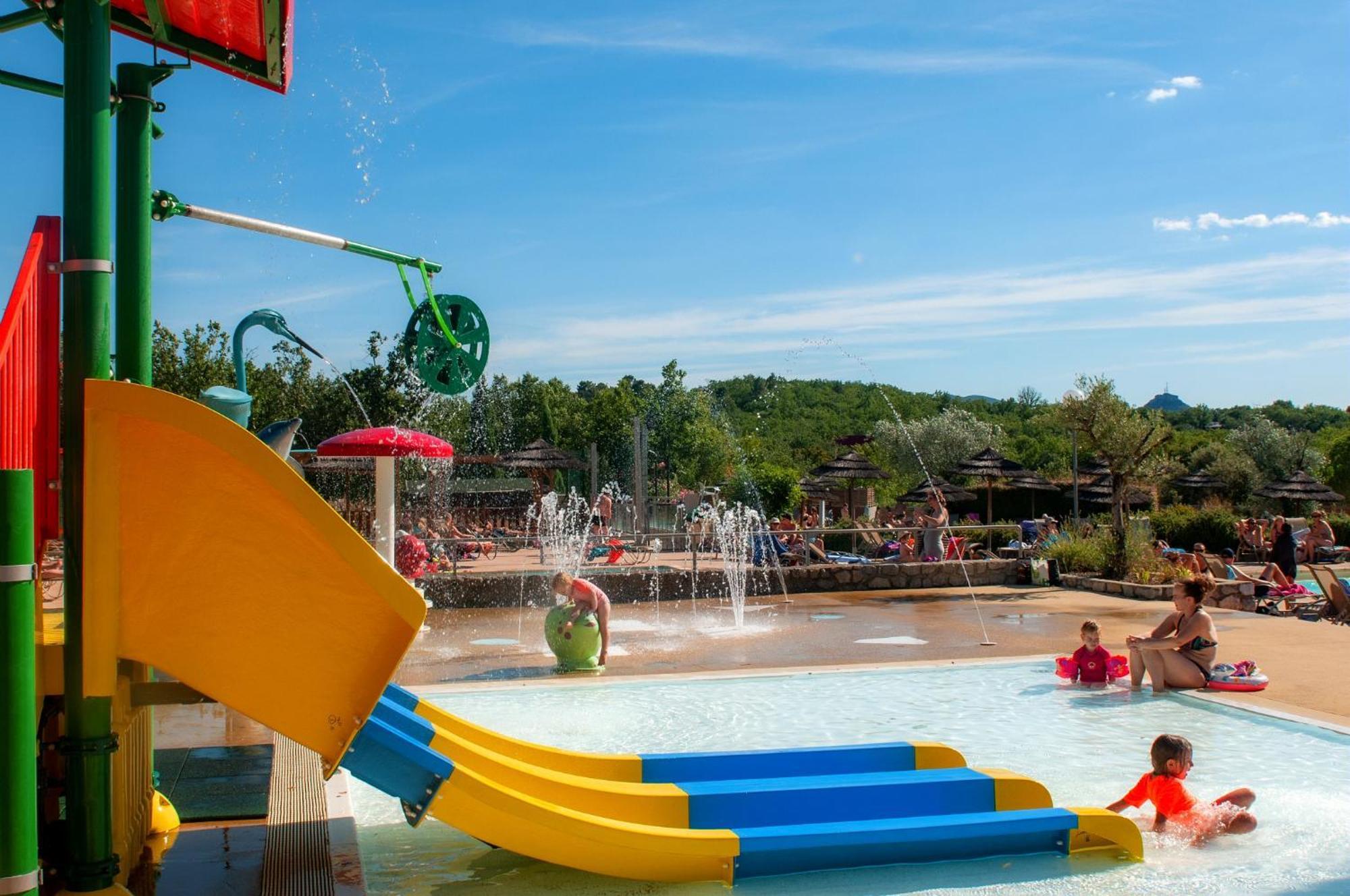Camping Domaine De Chaussy Lagorce  Exterior photo