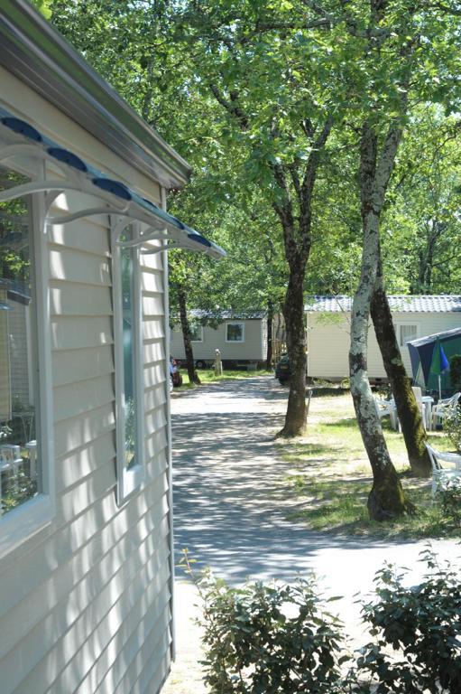 Camping Domaine De Chaussy Lagorce  Exterior photo