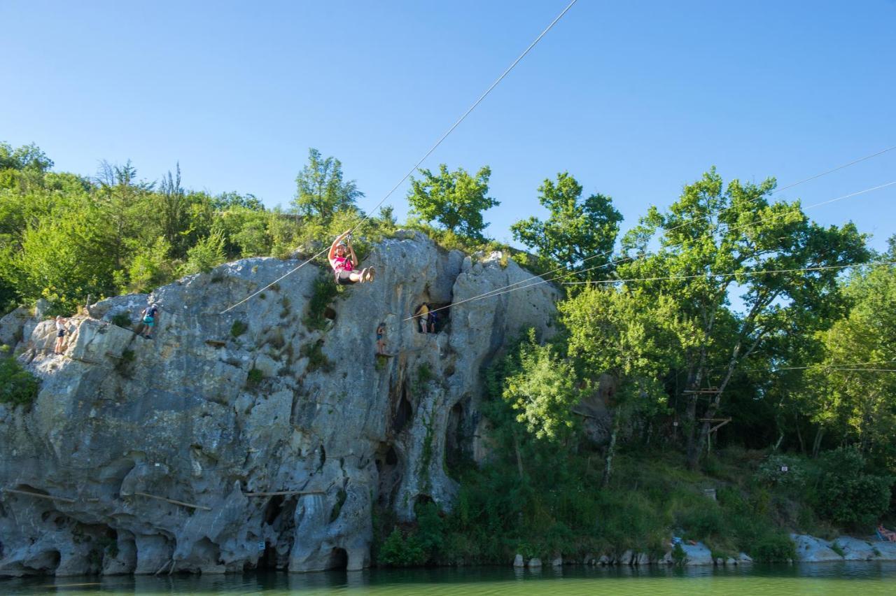 Camping Domaine De Chaussy Lagorce  Exterior photo
